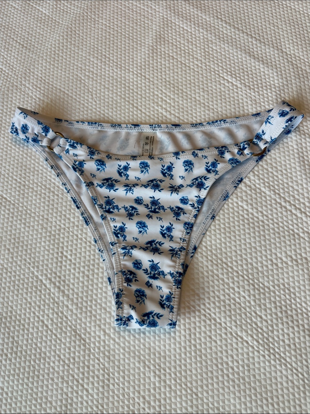 Blue & White Floral Ring Side Bikini Bottom Size S Cottagecore